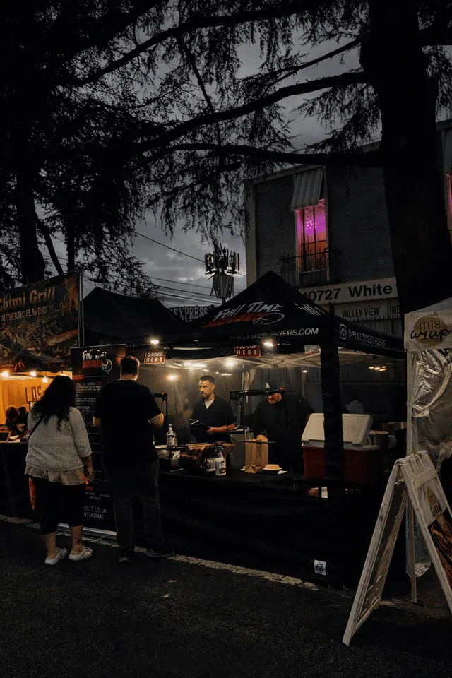 Street food trailer at a Ventura night market